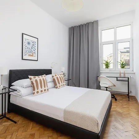 2-Bedroom Apartment - Długa 65 Street-3